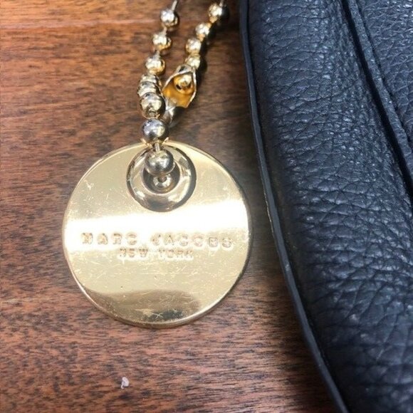 Marc Jacobs Women's Tourst NS Leather Crossbody Bag Black M0013949 001 - Picture 3 of 3